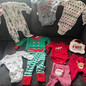 8 piece Newborn Christmas Bundle